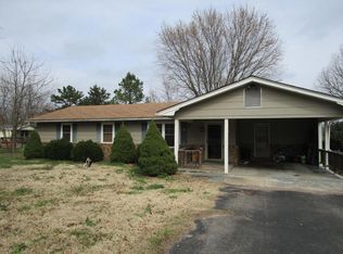 609 Ridgeway Dr, Mountain View, MO 65548