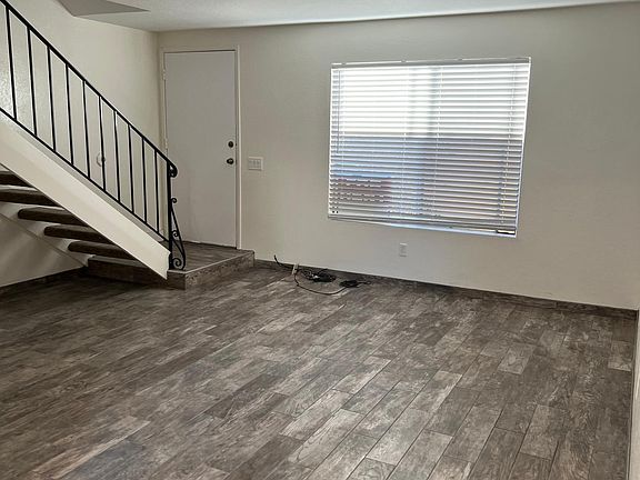 Living room 1