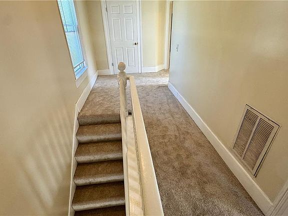 4th image of 1301 W 38th St