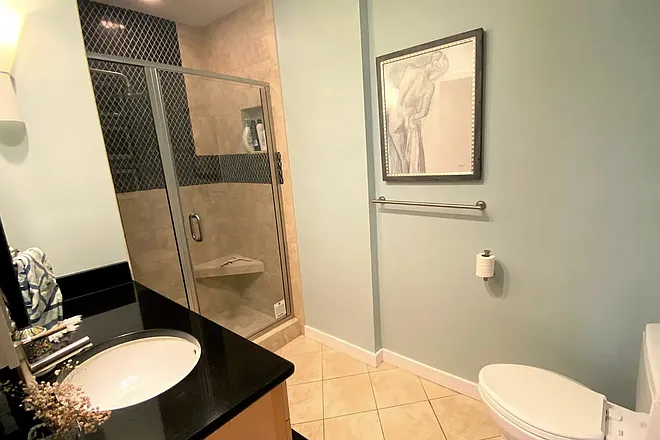675 Powell St #4 — Photo 17