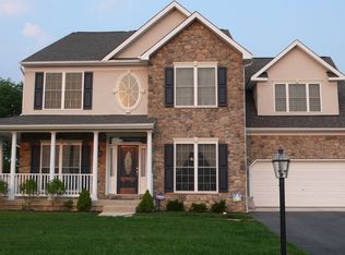 119 Evergreen Cir, Dillsburg, PA 17019