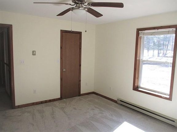 5th image of 504 Forest Ln