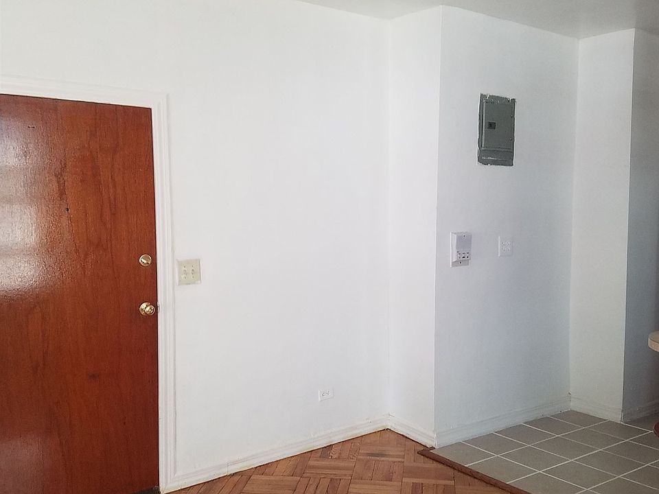 radcliff living room $$