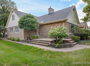 189 N Elm Ave, Elmhurst, IL 60126