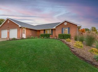 1613 Grandvalley Dr, Jefferson City, MO 65101