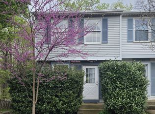 2823 New Providence Ct, Falls Church, VA 22042