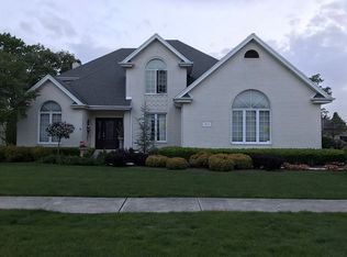 1364 Notre Dame Dr, Lemont, IL 60439