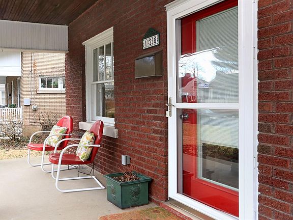 3rd image of 125 Owsley Ave