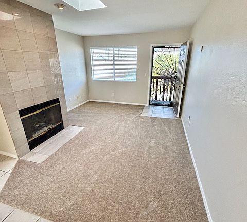 3rd image of 4556 Park Blvd #5