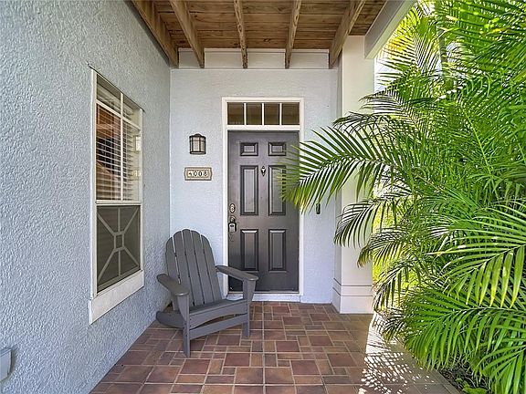 4th image of 4008 BANGALOW PALM COURT