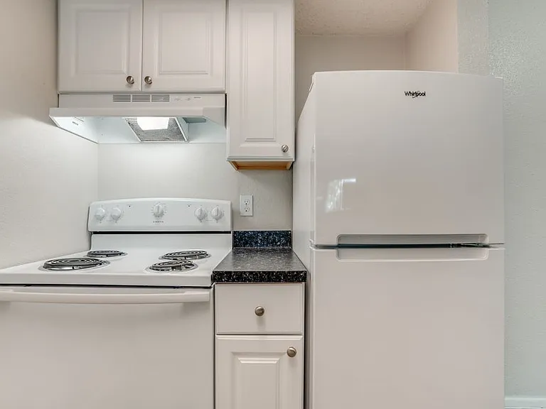 Woodland Apts San Antonio — Photo 5