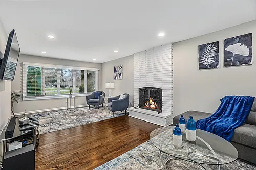 18830 Hamlin Ave #ID1285064P Photo 1