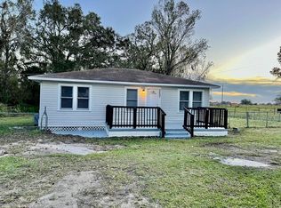3207 E Trapnell Rd, Plant City, FL 33566