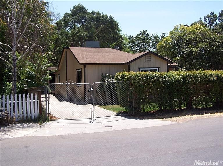 1st image of 2816 Belle Ave