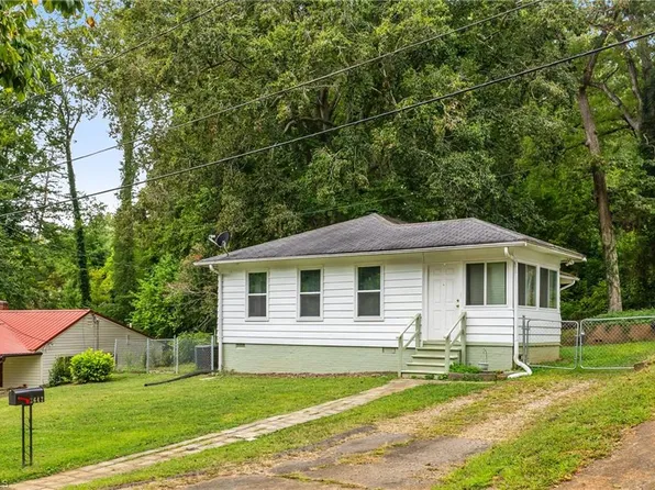 3642 Yale Ave, Winston Salem, NC 27107