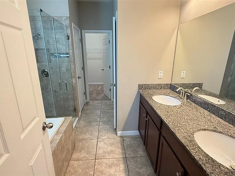 32612 Harmony Oaks Dr — Photo 18