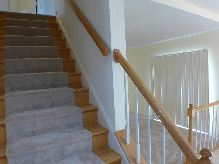10008 Manor Pl — Photo 30