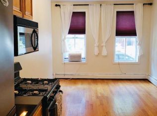 2020 Christian St APT A, Philadelphia, PA