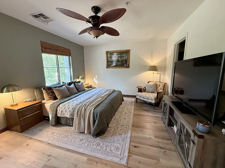 2914 E Dunbar Dr — Photo 27
