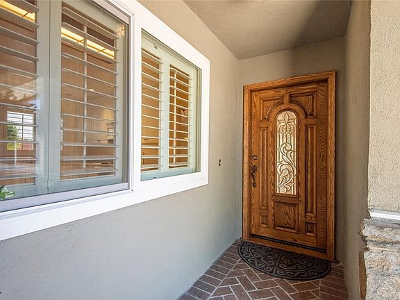 2nd image of 4608 Ironwood Ave