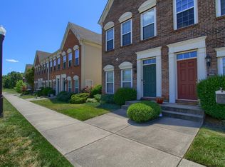 1443 Laurel Park Dr, Cincinnati, OH