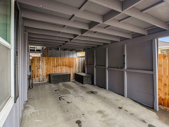 3rd image of 1334 NE 8th St