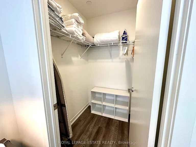 1808 Saint Clair Ave W #709 — Photo 11