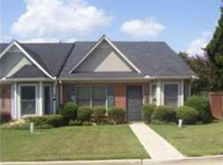 302 Wood Ridge Dr SW, Decatur, AL 35601