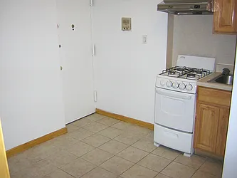 Rented by AWC Real Estate