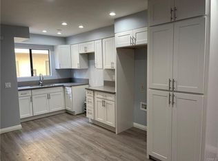 1022 Irving Ave #12, Glendale, CA 91201