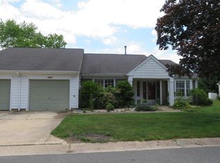 1180B Thornbury Ln, Manchester, NJ 08759