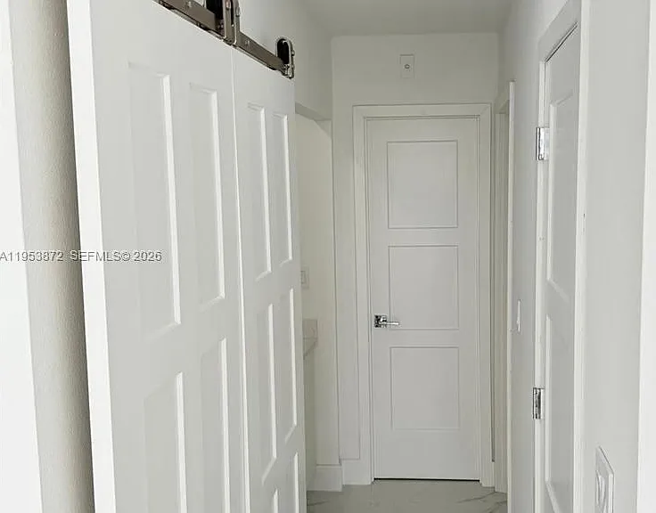 16850 S Glades Dr #4J — Photo 2