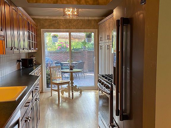 2nd image of 1199 Kirts Blvd Unit B