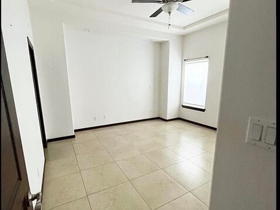 3rd image of 4217 Colbath Ave #150A