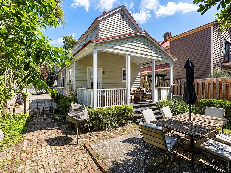 1 Murphy Ct — Photo 5