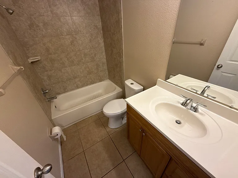 2535 E Marco Ct — Photo 25