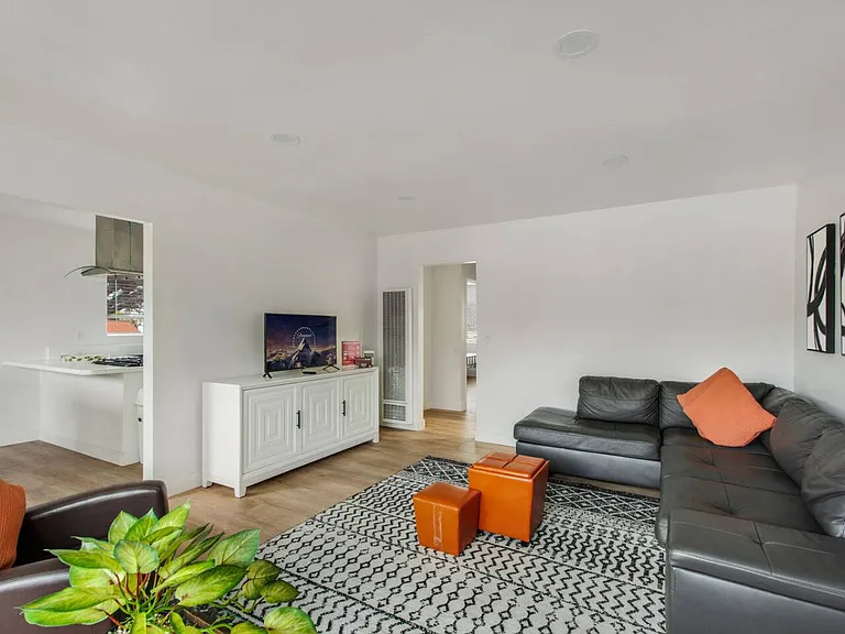 3720 S Marine St #4 — Photo 13