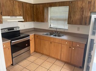 802-812 E 114th Ave #6421032, Tampa, FL 33612