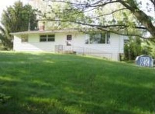 3738 Rolling Ridge Rd NE, Canton, OH 44721