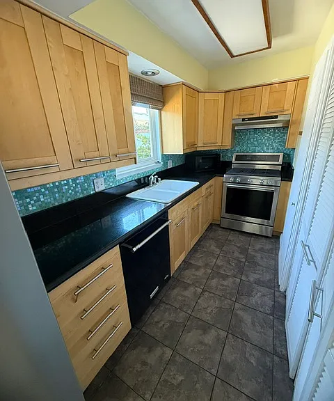 19904 Sidcup Ln — Photo 3