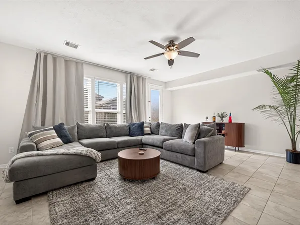 28423 Aubrey Orchard Ln, Katy, TX 77494