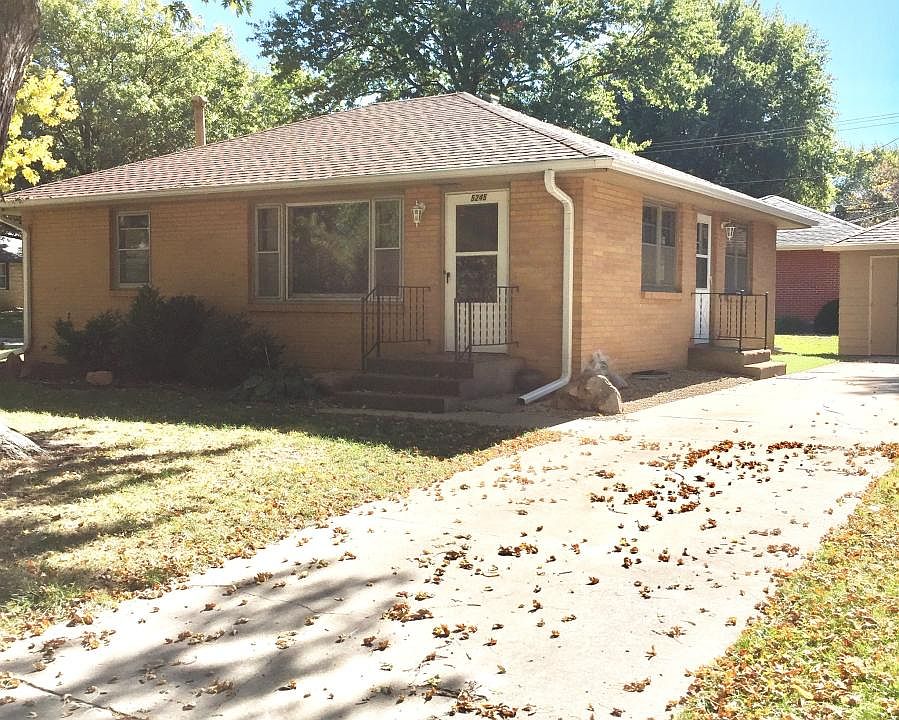 1015 SF Brick Ranch