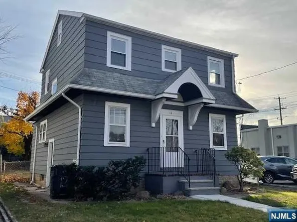 12 Sylvan Ave, Bergenfield, NJ 07621