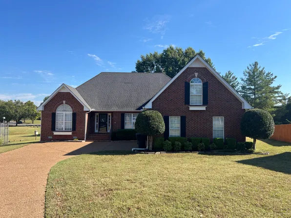 711 Middleton Ln, Murfreesboro, TN 37130