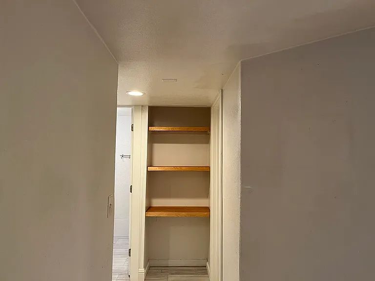 14981 Foothill Blvd #B — Photo 8