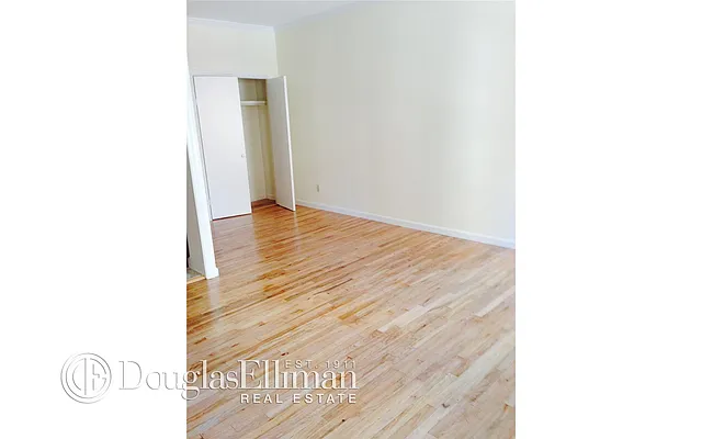 Rented by Douglas Elliman | media 33