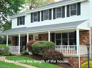 305 Oak Grove Ct, Wexford, PA