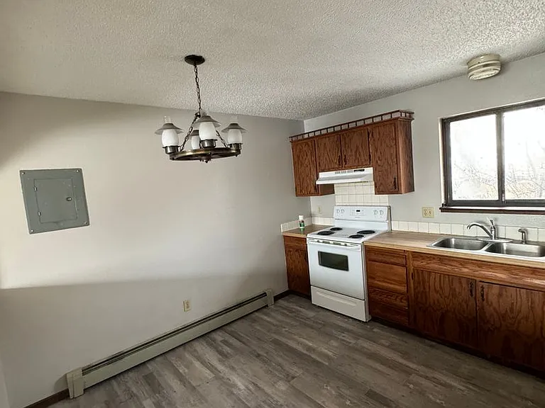 BP - 911 4 Plex — Photo 4