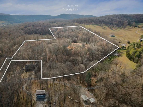 4898 Forrest Hill Rd, Cookeville, TN 38506