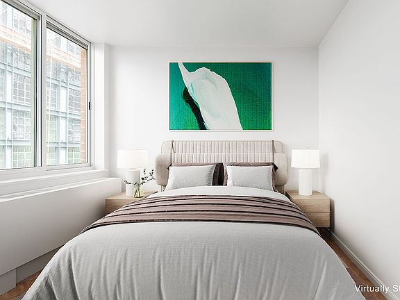 5th image of 275 Greenwich St APT 5L